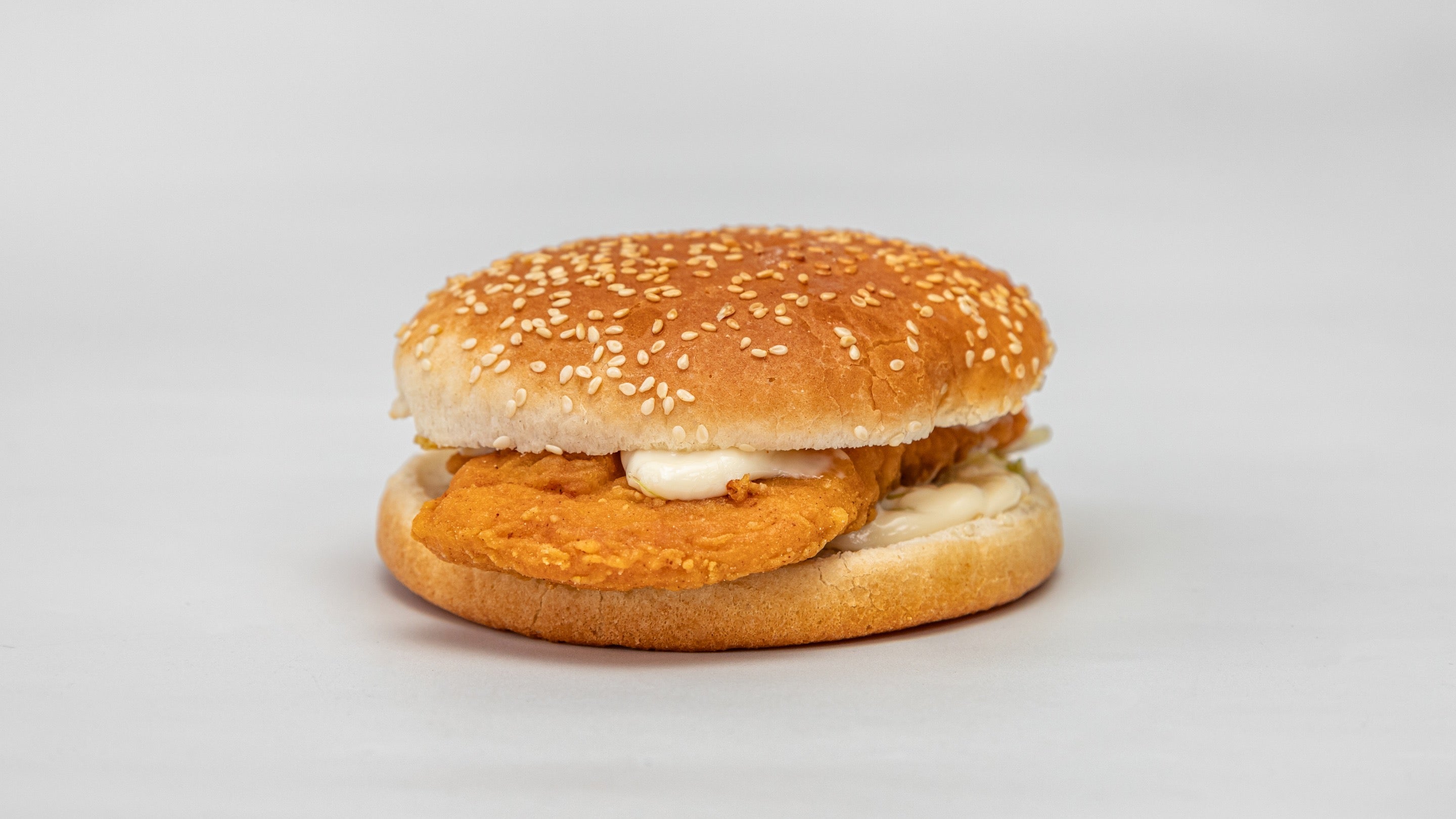 Spicy chicken burger
