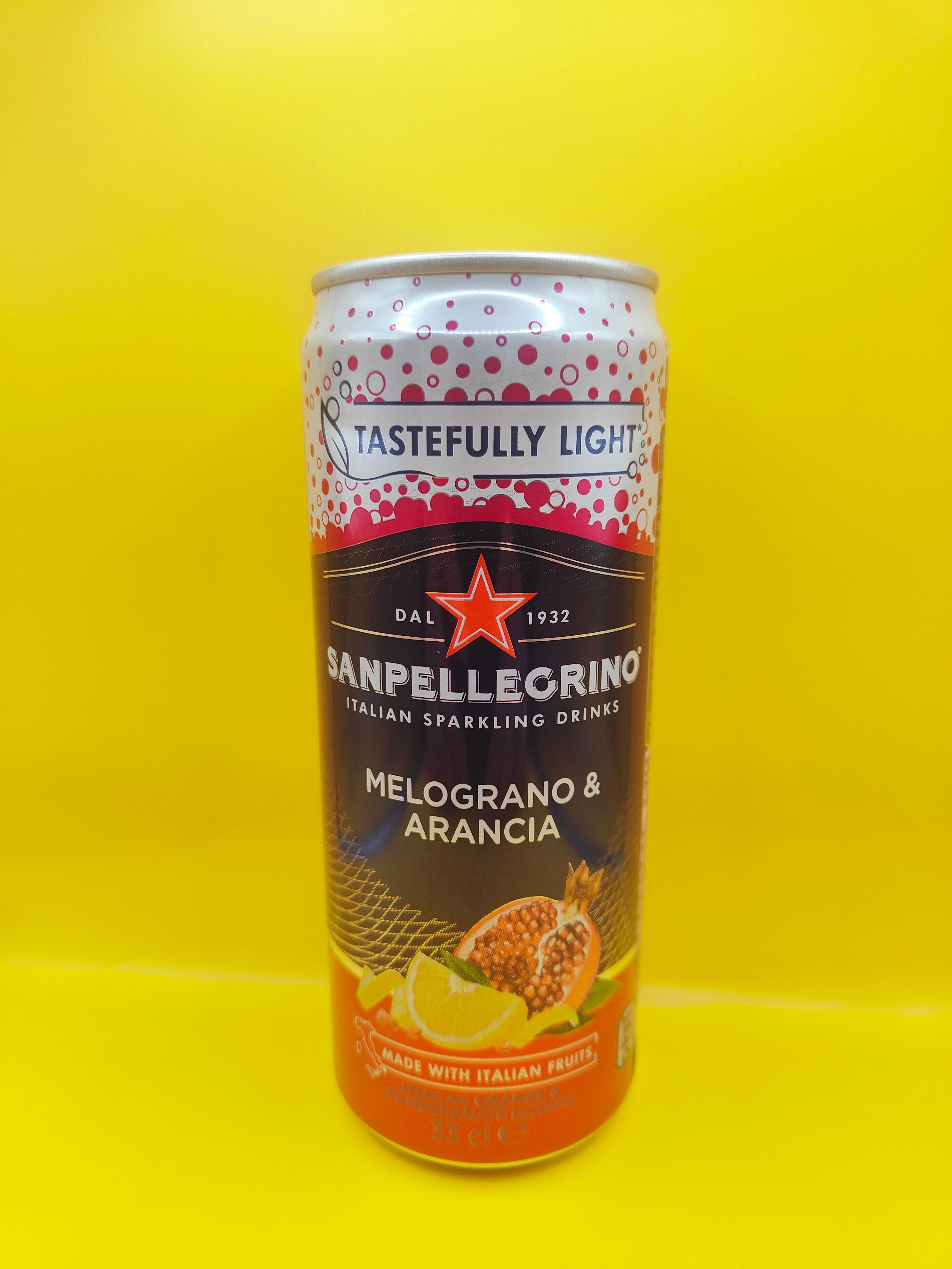 San pellegrino  Orange & pomegranate