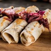 Musakhan Roll 8Pcs