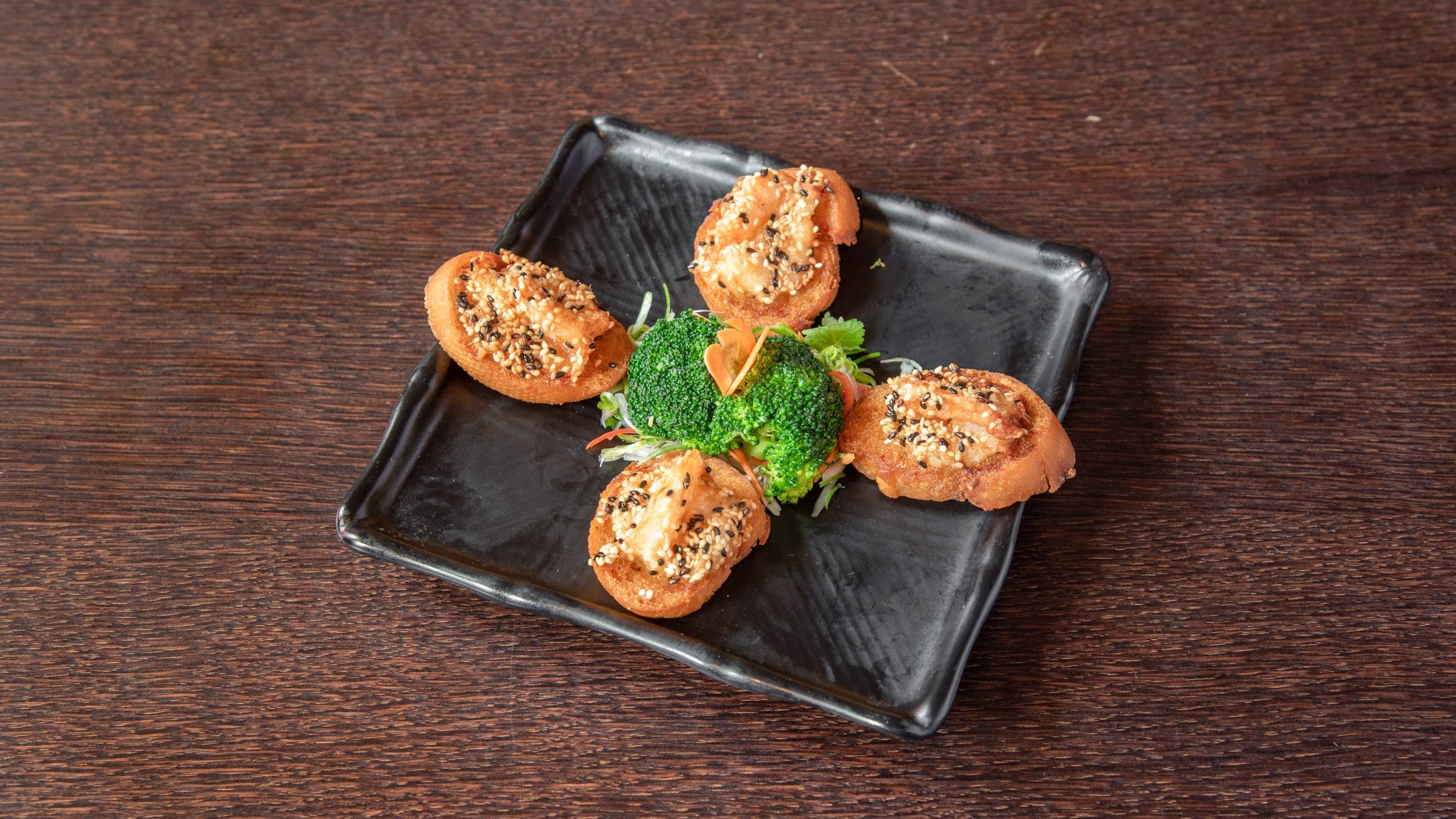 芝麻虾多士 Sesame Prawn Toast