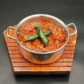 Alayet Bandoura With Meat