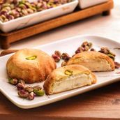 Ghorayeba With Cream