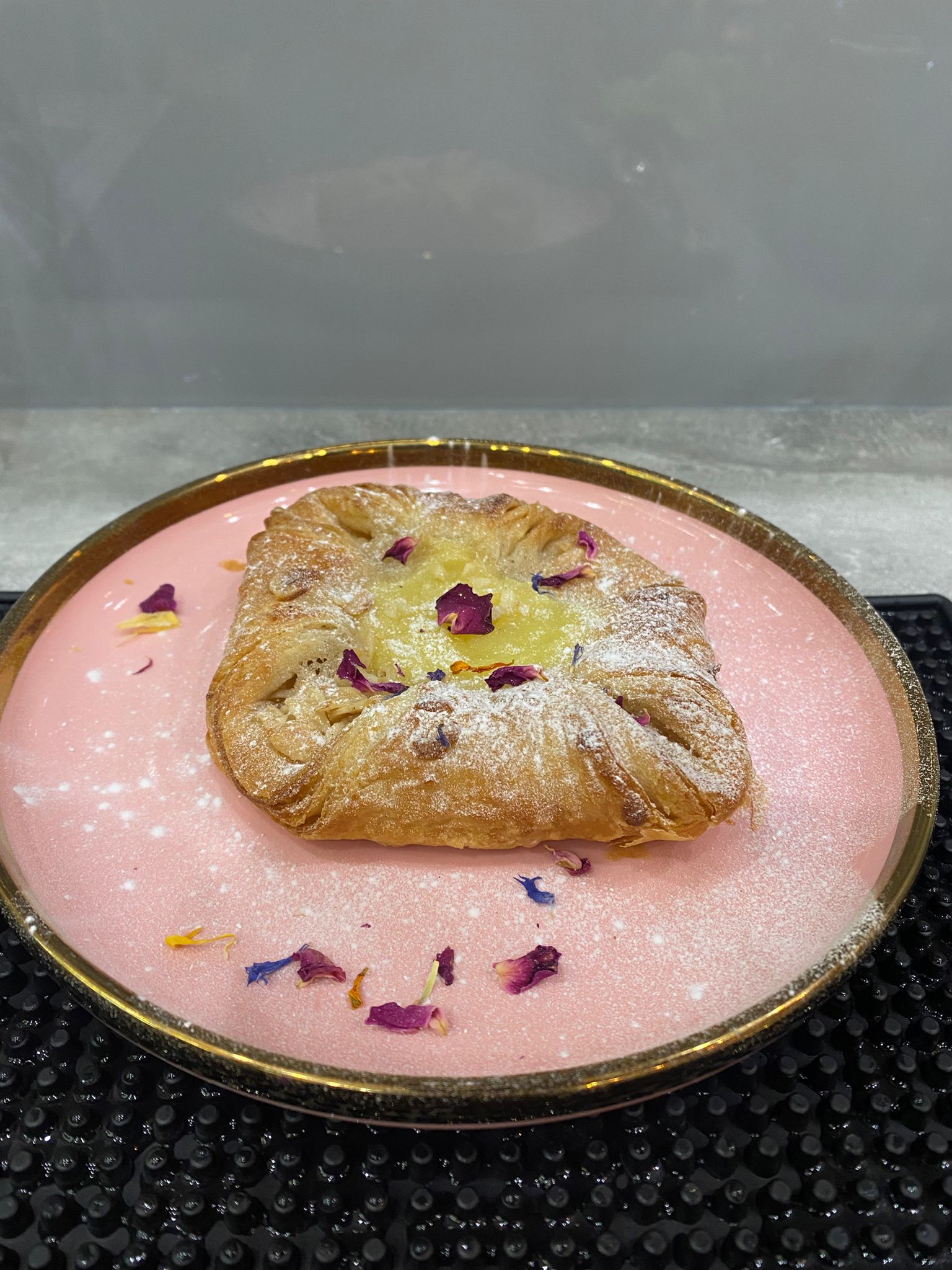 Vanilla Crown