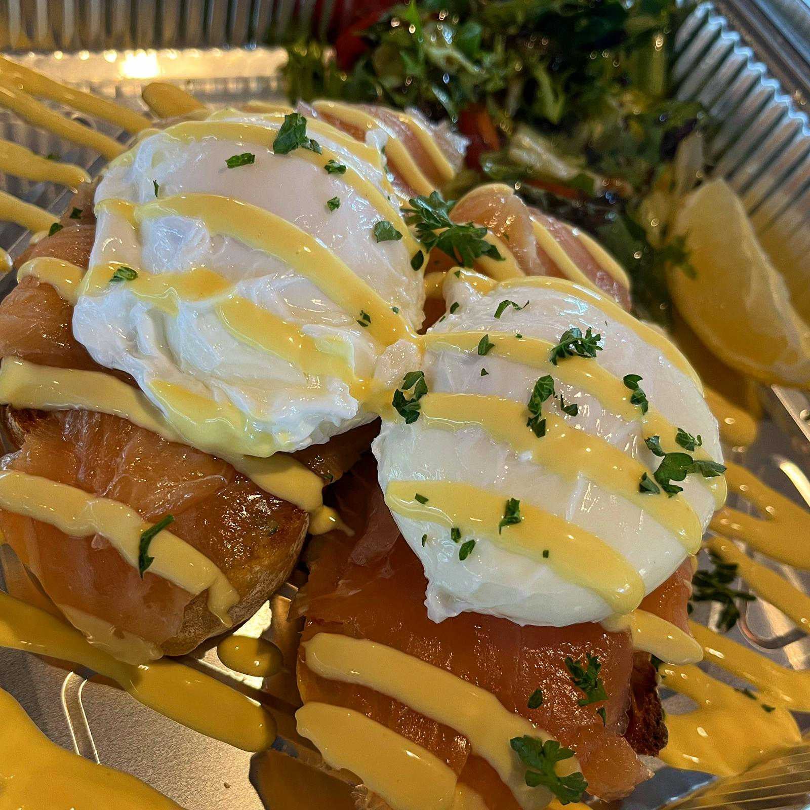 Eggs Florentine Breakfast