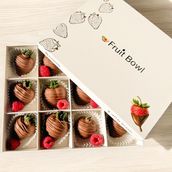 12 Pieces Chocolate Strawberry Box