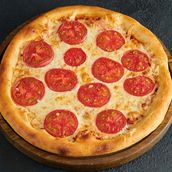 Classic Tomato Pizza