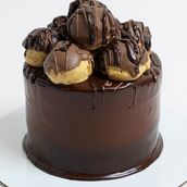 Profiterole Cake