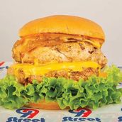 Cheddar Special Chicken Burger