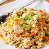 CHICKEN FRIED RICE