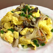 Scrambled Eggs With Mushroom