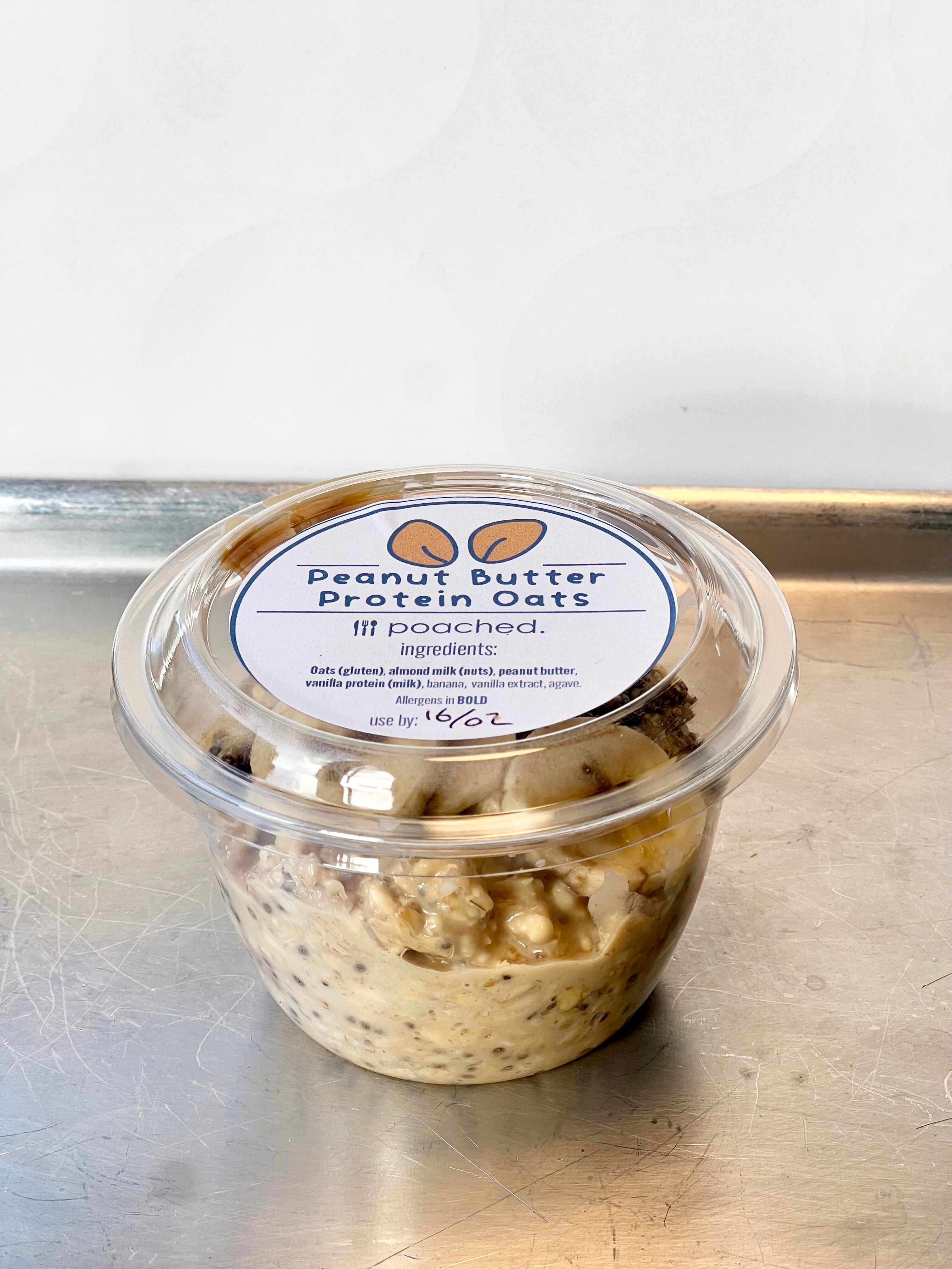 Peanut butter (vanilla protein) overnight oats