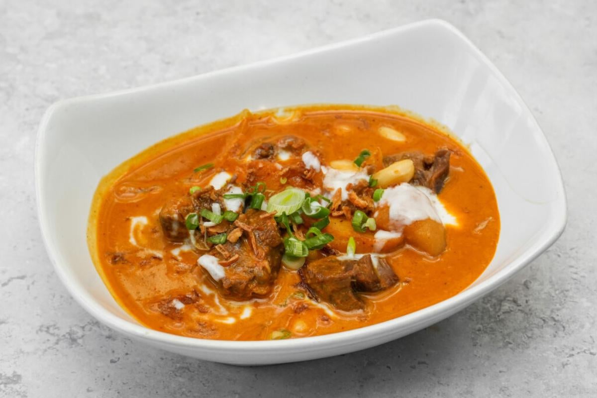 F. Lamb Massaman