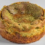 San Sebastian Cheese Cake with Matcha Flavor (1pc x 1pkt)