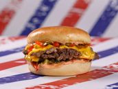 Spicy Chilli Cheeseburger