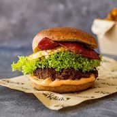 Bacon & Egg Burger