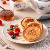 Oladi (Russian Pancakes)