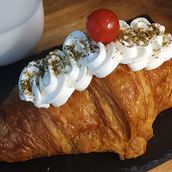 Labneh Zaatar Croissant