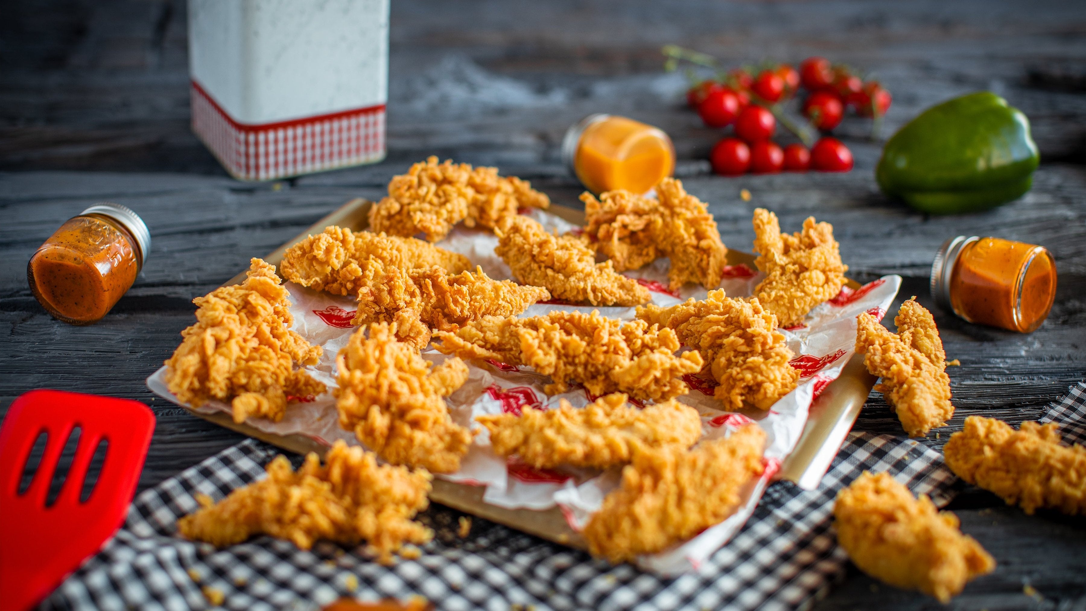 12 Crispy Tenders