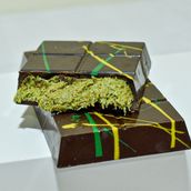 Dark Chocolate Pistachio Kunafa Dubai Viral Chocolate Bar - 200gm