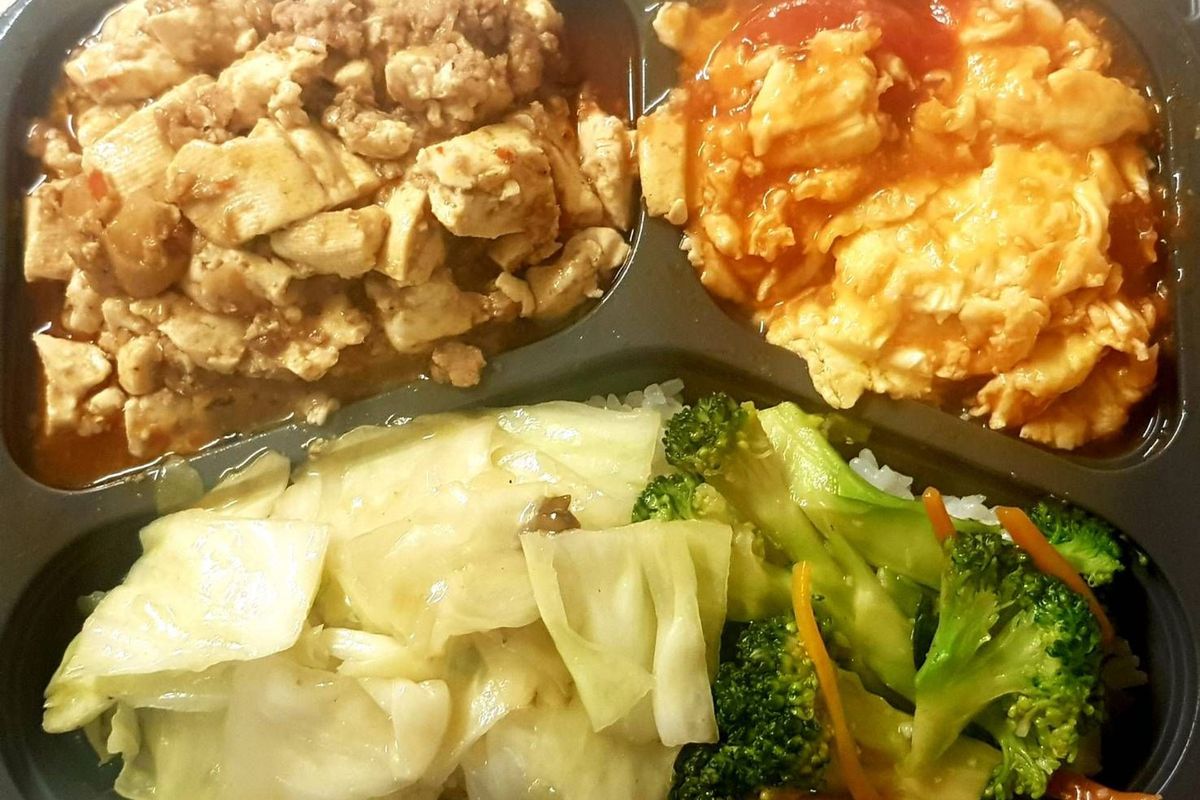 521. Tofu with Minced Pork Rice Box 肉末豆腐盒饭