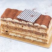 Tiramisu Cake