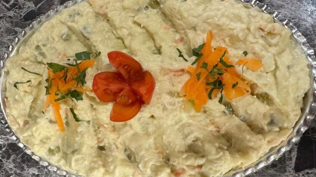 6- Olivier Salad الويه