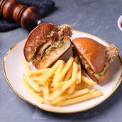 CHICKEN AVOCADO BURGER