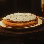 X-large Cinnabon