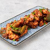 Chilli Chicken / Paneer / Cauliflower