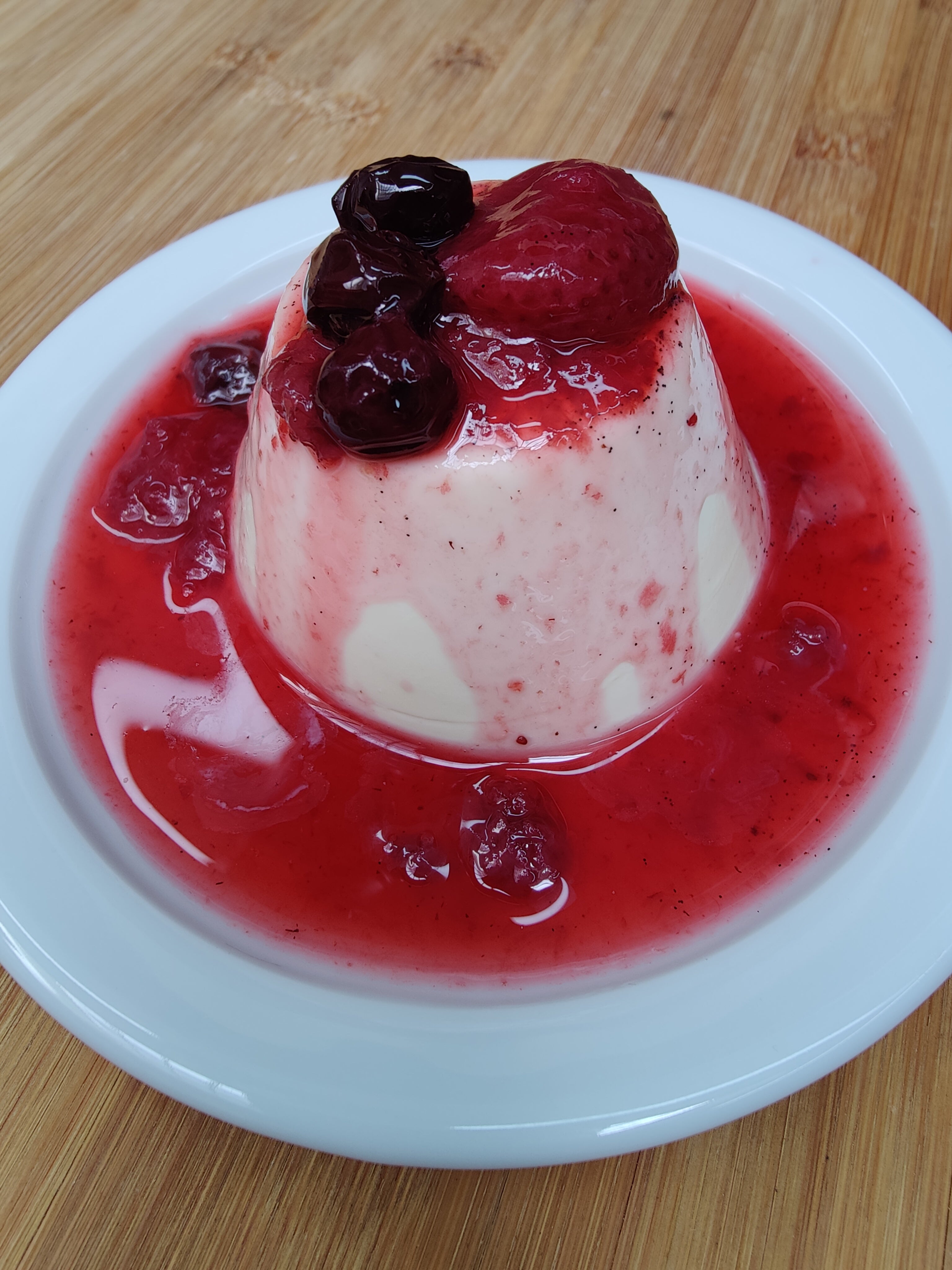 Panna Cotta with Berries Jam