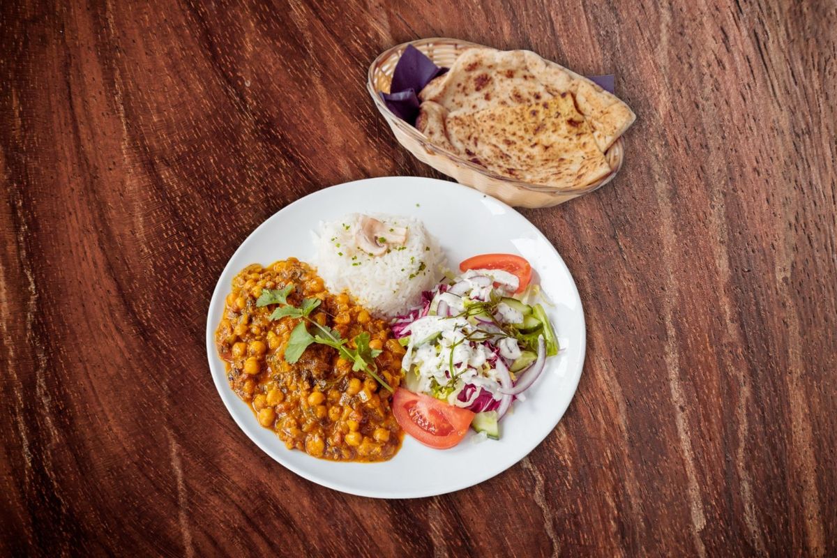 Spinach & Chickpea Curry