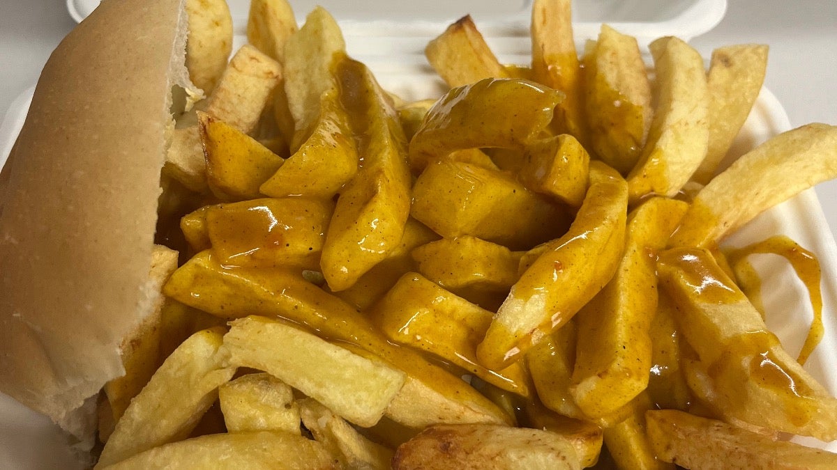 Large Curry Chip Roll