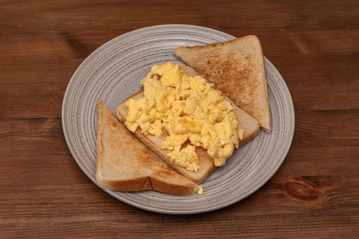 Scrambled Free-Range Eggs on Toast