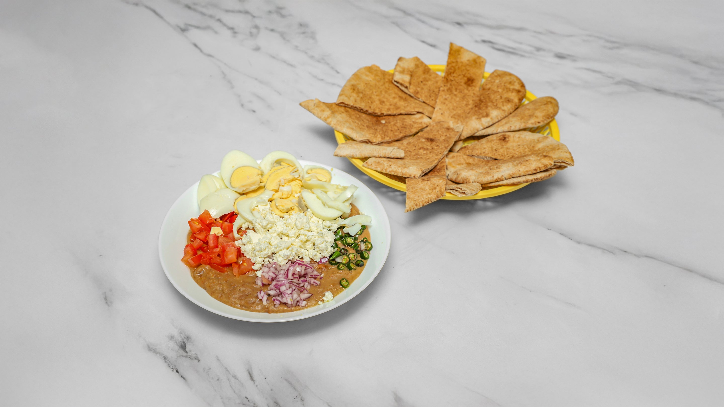 Ful-Medemes with Egg