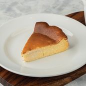 San Sebastin Cake