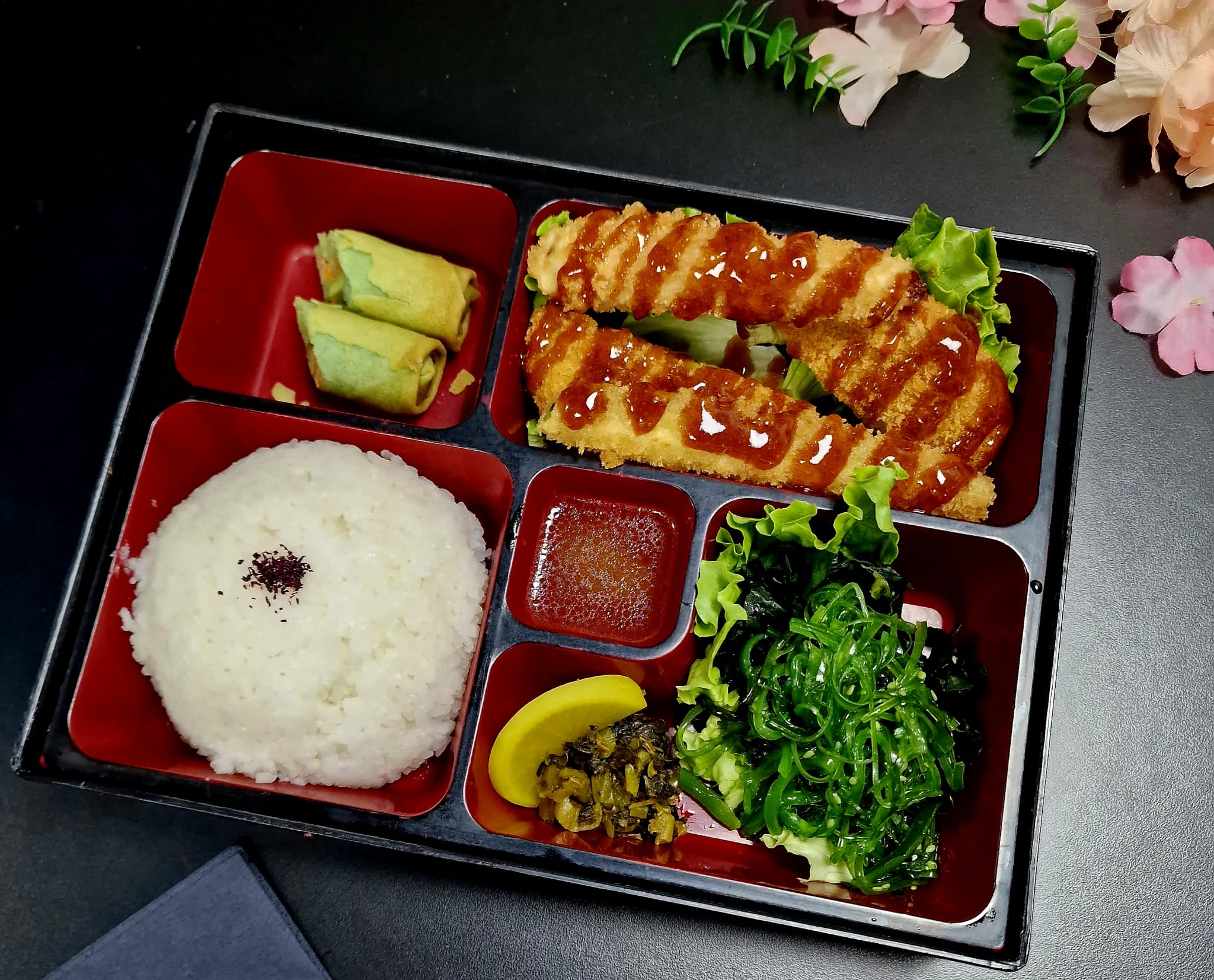 Vegetable Katsu Bento (V) / ミックス野菜カツ弁当