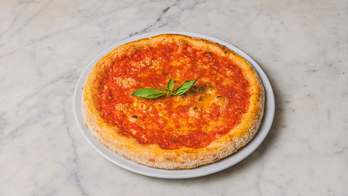 Tomato Garlic Pizza (V)