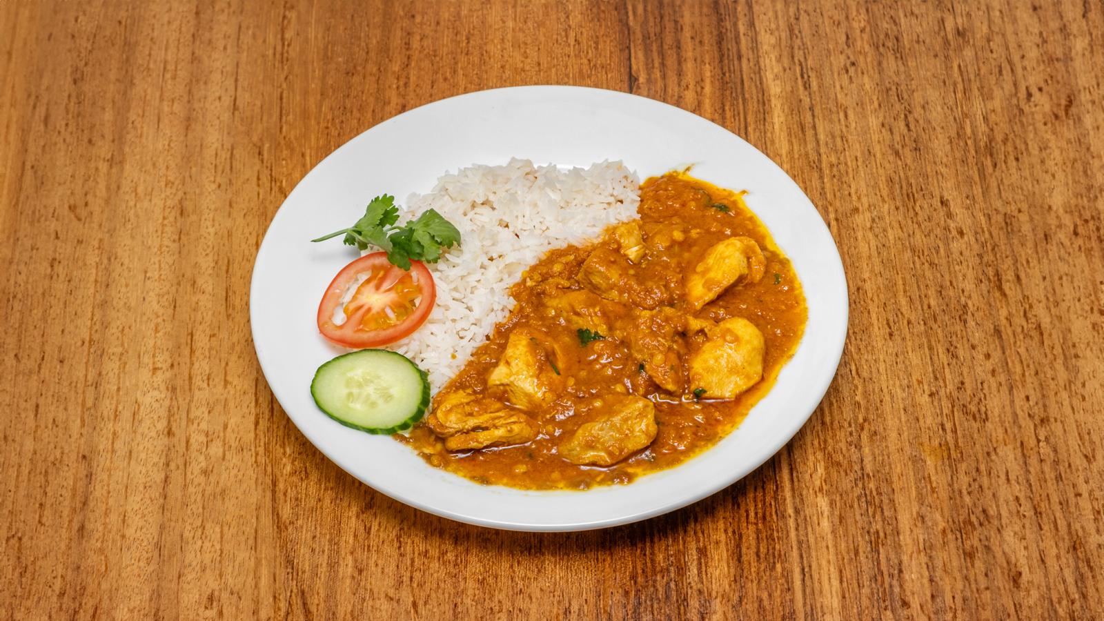 Chicken Dhansak With Rice And Salad