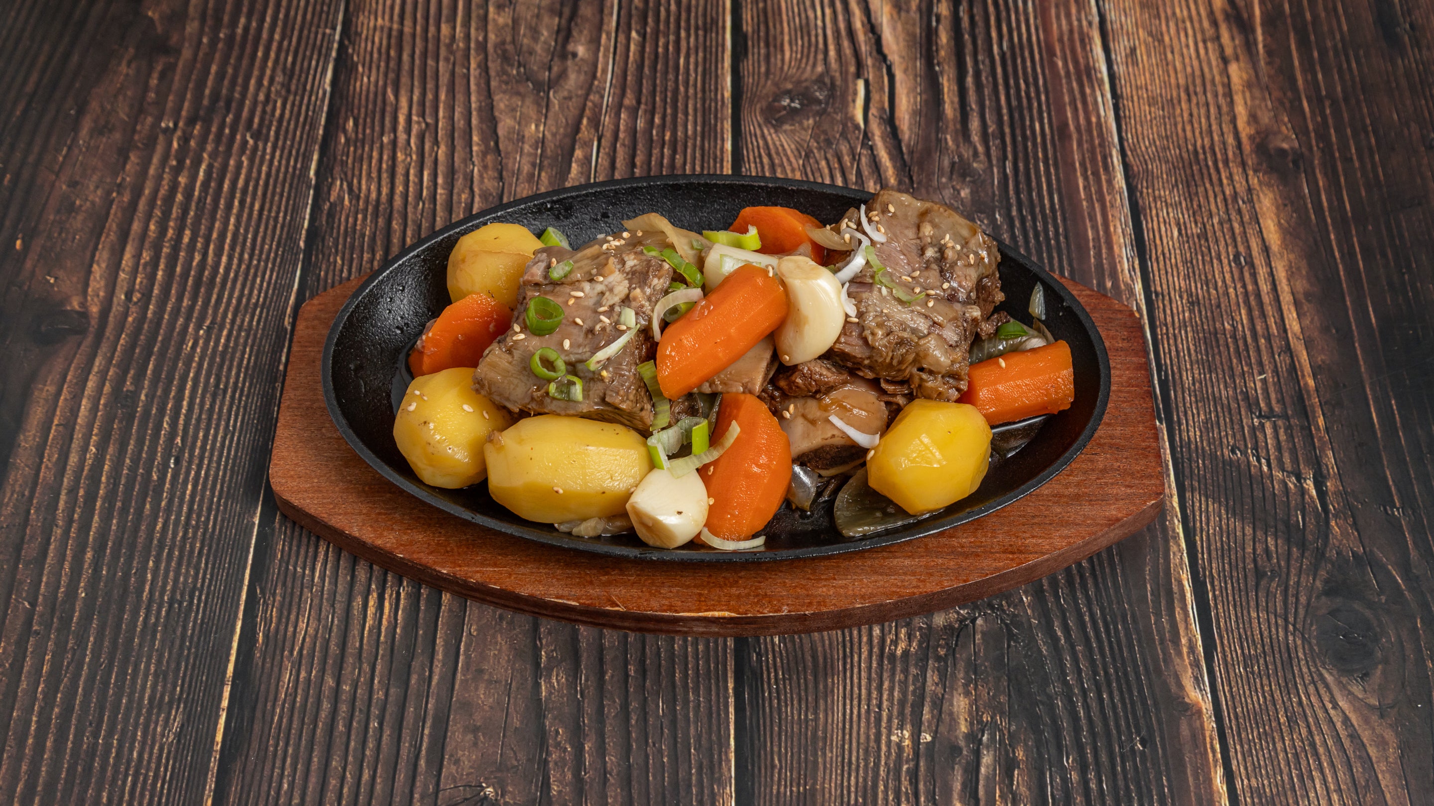 Galbi Gim Braised Beef Ribs 韩式炖牛肋骨