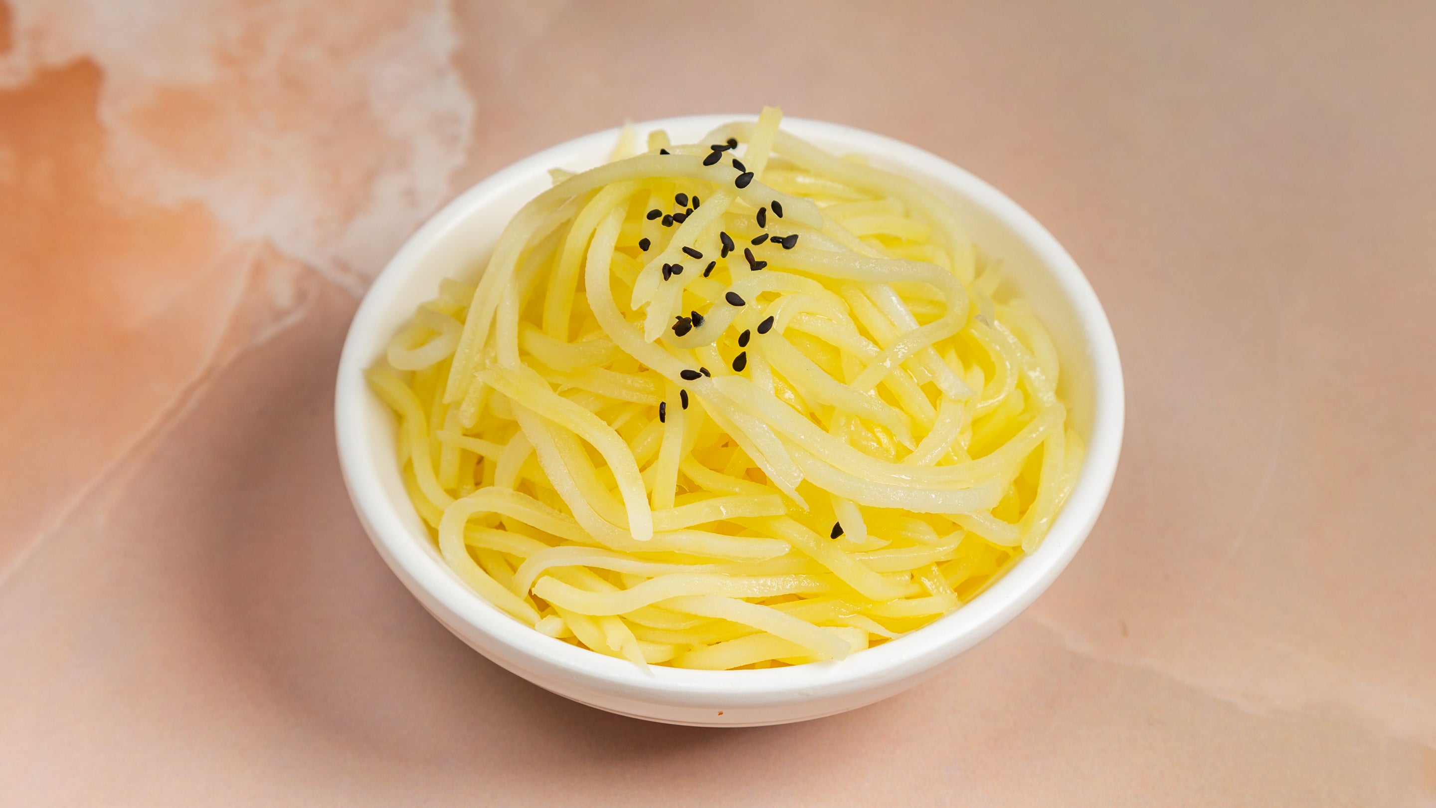 Fresh sliced potatoes 风味土豆丝