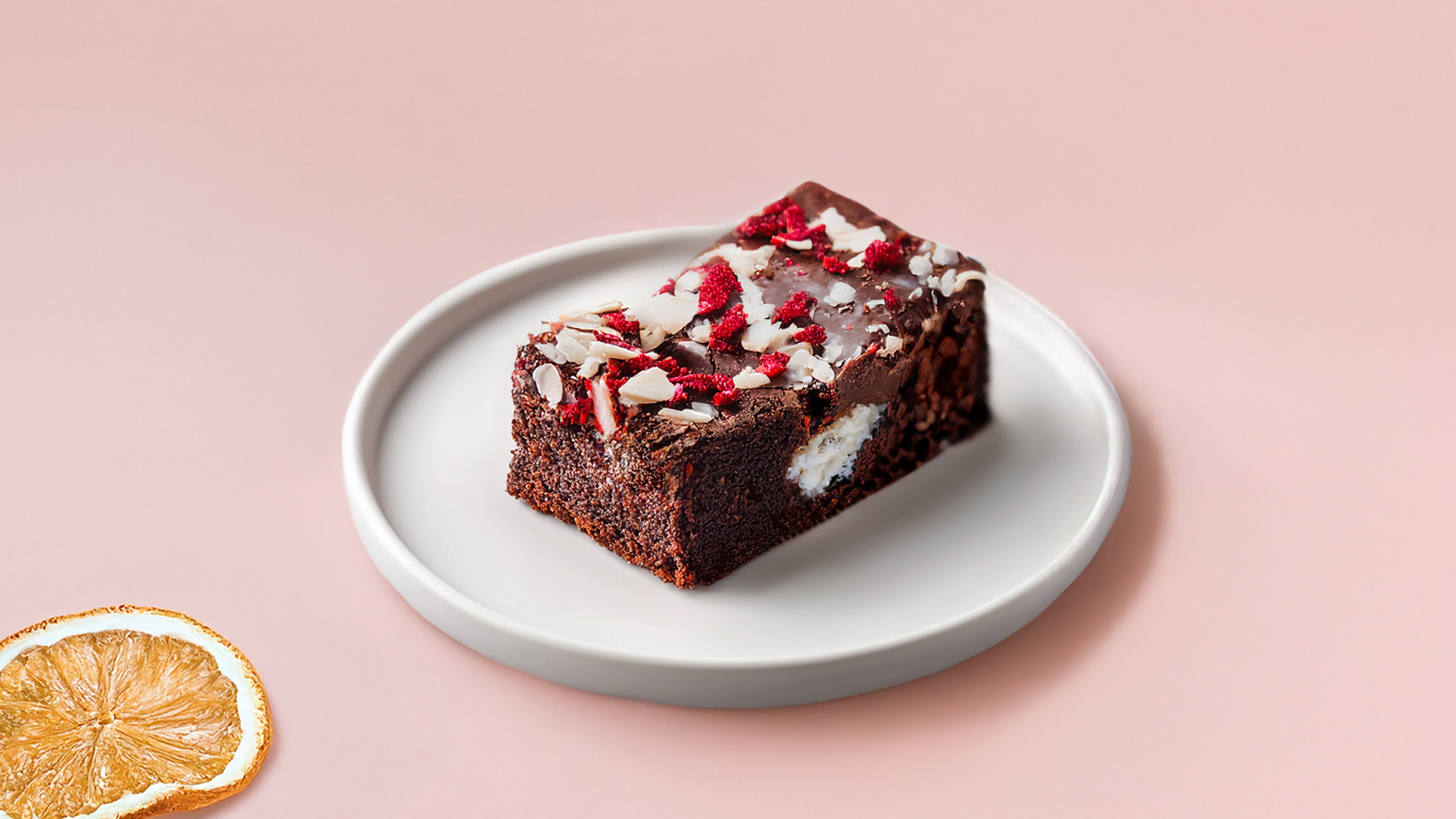 Raspberry & Coconut Bliss Brownie (Ve)