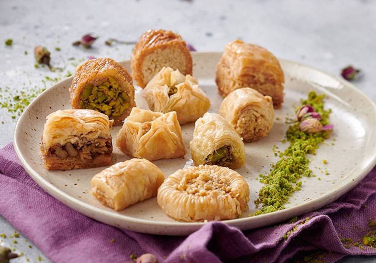 Baklawa (بقلاوة)