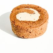 Hojicha Roll Cake