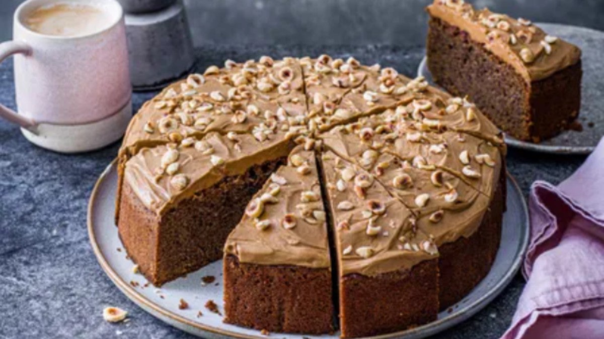 Coffee & Hazelnut Cake