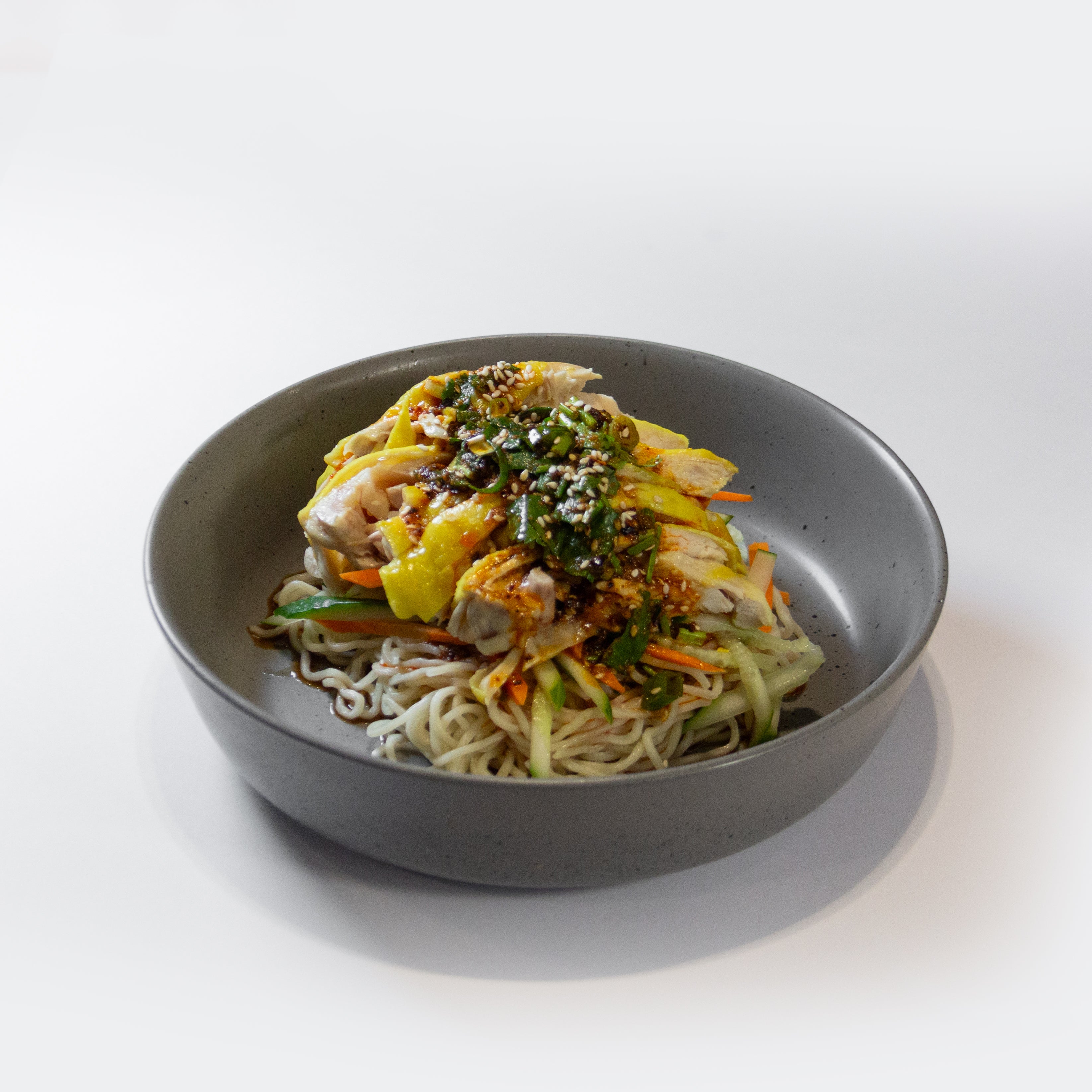 Spicy Mala Shredded Chicken Cold Noodles麻辣手撕鸡凉面