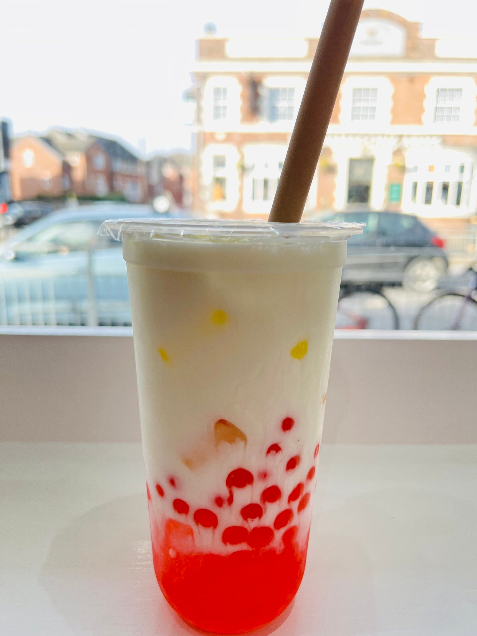 Popping Babo Milk (Strawberry/ Blueberry) 爆珠鮮奶