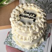 Classic Cake 4"