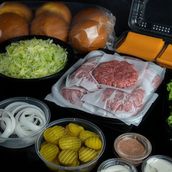 Beef BBQ Box 6 Sandwiches