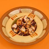 Hummus with Chicken