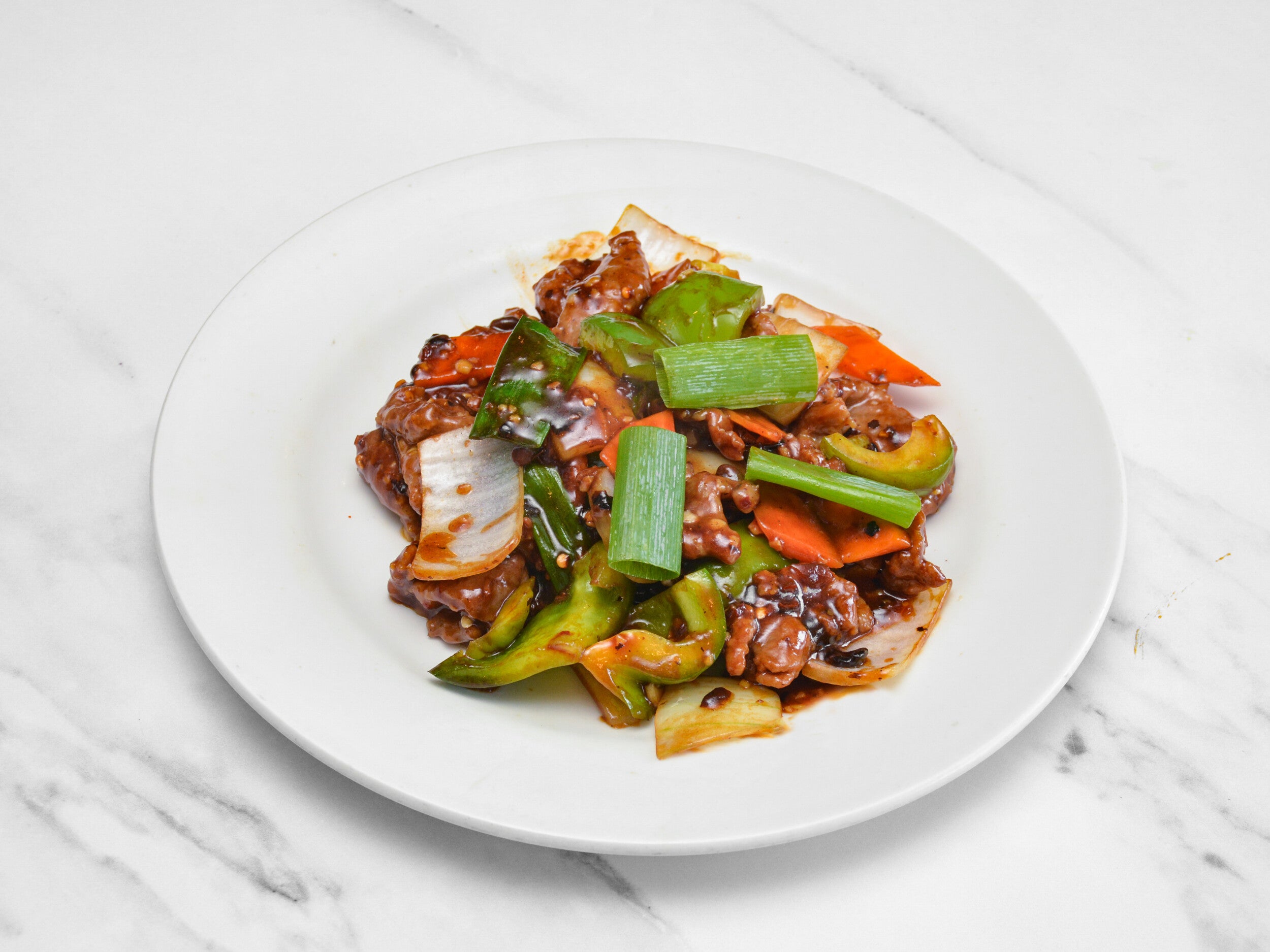 Beef with Peppers in Black Bean Sauce 士召牛